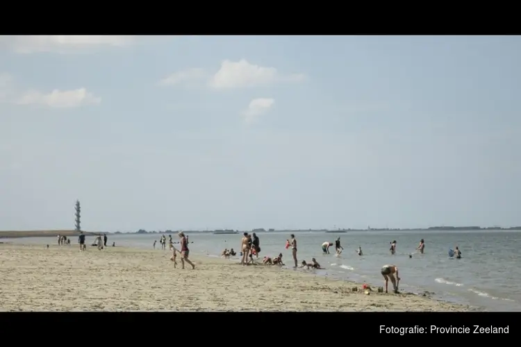 Zwemmen in zeewater gewoon veilig, maar let op voor zeeschuim