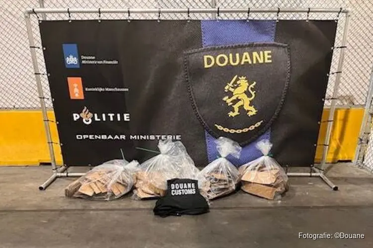 Douane onderschept 61,5 kilo cocaïne in Vlissingen