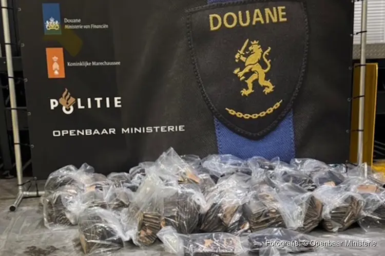 Derde drugsvangst in een week tijd: douane vangt 278 kilo cocaïne in de haven van Vlissingen