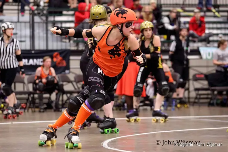 Zeeuwse skater bij nationaal roller derby team